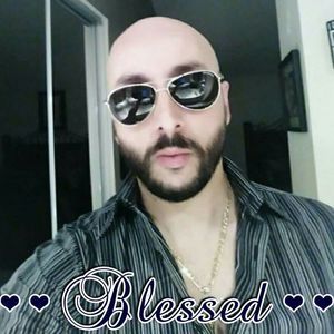 Meet your Posher, Julio